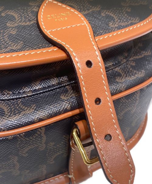 CELINE（セリーヌ）CELINE (セリーヌ) ミディアム フォルコ バッグ ブラウン サイズ:ミディアムの古着・服飾アイテム