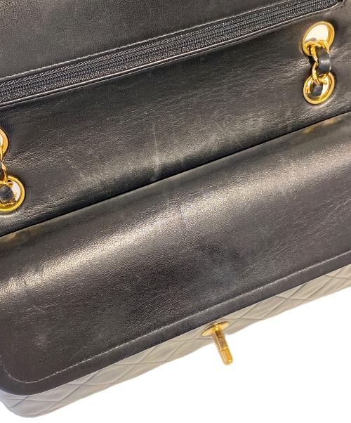 CHANEL（シャネル）CHANEL (シャネル) マトラッセ25 Wフラップチェーンショルダーバッグ ブラック サイズ:25の古着・服飾アイテム