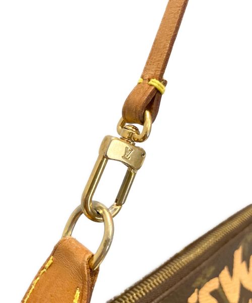 LOUIS VUITTON（ルイ ヴィトン）LOUIS VUITTON (ルイ ヴィトン) モノグラム･グラフィティ ポシェット･アクセソワールの古着・服飾アイテム