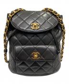 CHANELシャネル）の古着「マトラッセリュック」｜ブラック