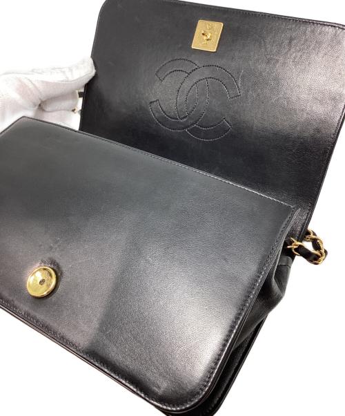 CHANEL（シャネル）CHANEL (シャネル) Push lock Matelasse Chain Shoulder Bag（プッシュロックマトラッセチェーンショルダーバッグ） ブラック サイズ:23の古着・服飾アイテム