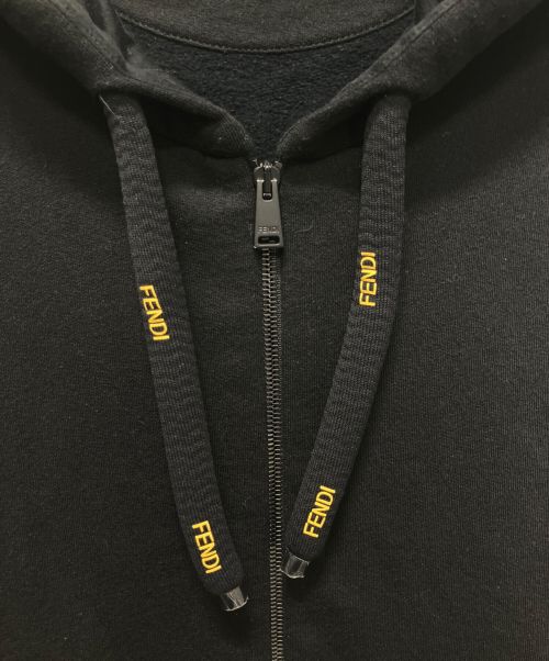 FENDI（フェンディ）FENDI (フェンディ) 裏起毛ジップパーカー ブラック サイズ:XLの古着・服飾アイテム