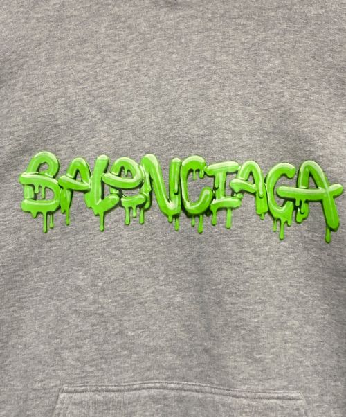 BALENCIAGA（バレンシアガ）BALENCIAGA (バレンシアガ) スリムワイドフィットロゴフーディー グレー サイズ:Lの古着・服飾アイテム