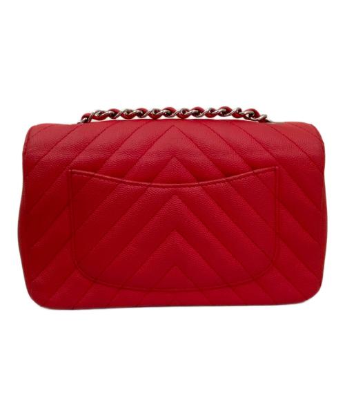 CHANEL（シャネル）CHANEL (シャネル) シェブロン ショルダーバッグ ピンクの古着・服飾アイテム