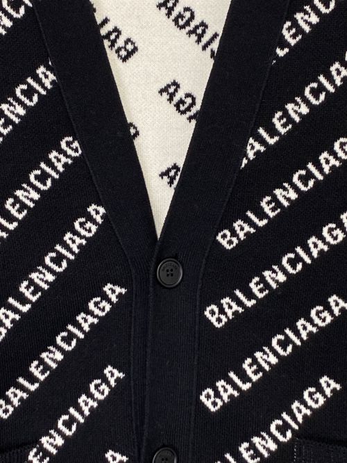 BALENCIAGA（バレンシアガ）BALENCIAGA (バレンシアガ) オールオーバーロゴカーディガン ブラック サイズ:2の古着・服飾アイテム