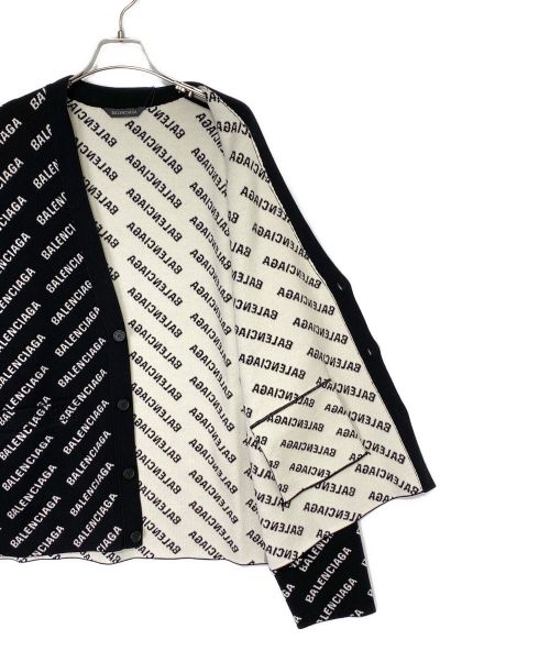 BALENCIAGA（バレンシアガ）BALENCIAGA (バレンシアガ) オールオーバーロゴカーディガン ブラック サイズ:2の古着・服飾アイテム