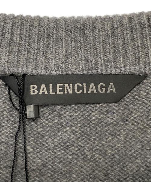 BALENCIAGA（バレンシアガ）BALENCIAGA (バレンシアガ) オールオーバーロゴニット グレー サイズ:Lの古着・服飾アイテム
