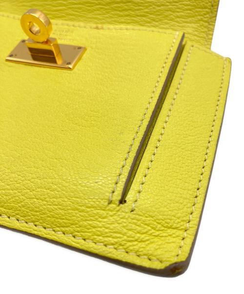 HERMES（エルメス）HERMES (エルメス) ケリーコンパクト コインケース イエロー サイズ:-の古着・服飾アイテム