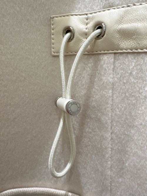 HERMES（エルメス）HERMES (エルメス) カシミヤフーデッドコート ベージュ サイズ:34の古着・服飾アイテム