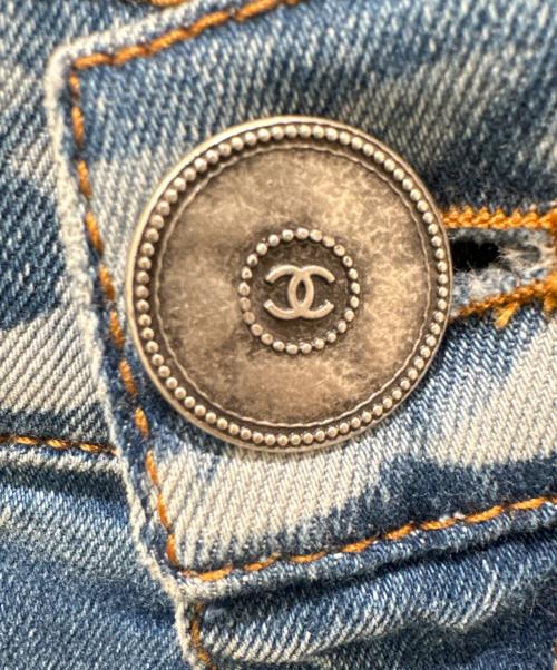 CHANEL（シャネル）CHANEL (シャネル) ココマークボタン チェーン プリント ストレッチデニム パンツ サイズ:34の古着・服飾アイテム