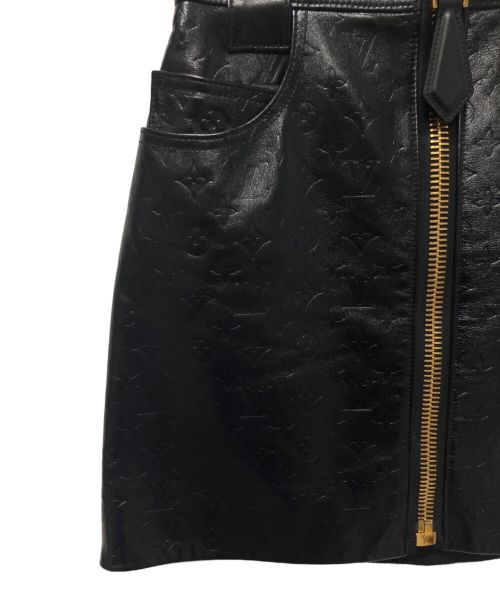 LOUIS VUITTON（ルイ ヴィトン）LOUIS VUITTON (ルイ ヴィトン) モノグラムレザースカート/レザースカート/ミニスカート/ゴールドジッパー ブラック サイズ:38 未使用品の古着・服飾アイテム