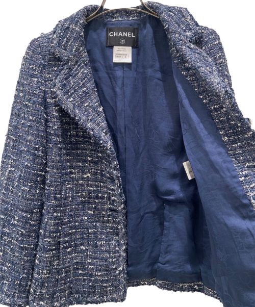 CHANEL（シャネル）CHANEL (シャネル) パールココボタン ツイード ジャケット ネイビー サイズ:38の古着・服飾アイテム