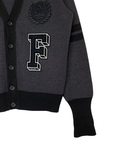 LOUIS VUITTON（ルイ ヴィトン）LOUIS VUITTON (ルイ ヴィトン) FRAGMENT DESIGN (フラグメントデザイン) レタードカーディガン ブラック×グレー サイズ:Mの古着・服飾アイテム