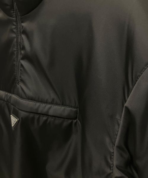 PRADA（プラダ）PRADA (プラダ) プレートナイロンアノラックパーカー ブラック サイズ:Mの古着・服飾アイテム