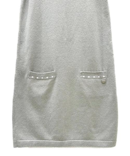 CHANEL（シャネル）CHANEL (シャネル) パール トリムニット ワンピース ライトグレー サイズ:36の古着・服飾アイテム