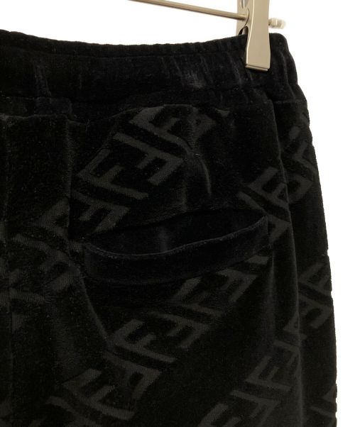 FENDI（フェンディ）FENDI (フェンディ) ズッカベロアトラックパンツ ブラック サイズ:46の古着・服飾アイテム