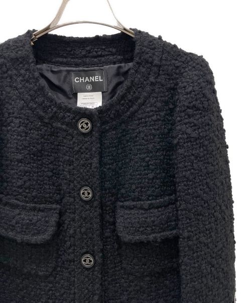 CHANEL（シャネル）CHANEL (シャネル) ココマークボタン ノーカラー ツイード コート ブラック サイズ:38の古着・服飾アイテム