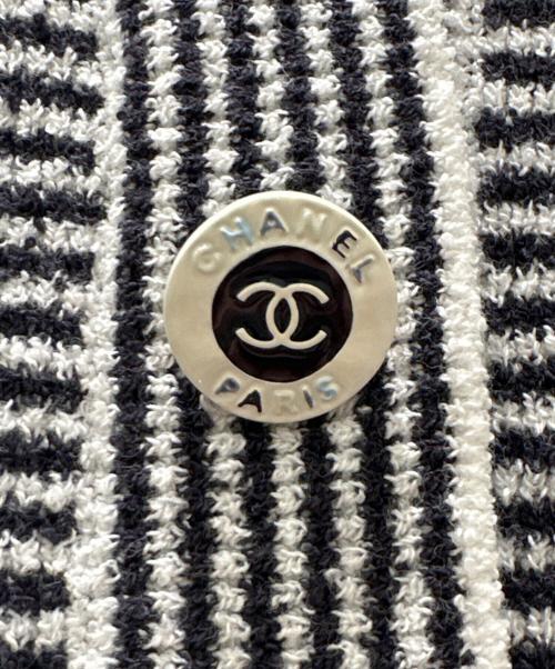 CHANEL（シャネル）CHANEL (シャネル) ココマークボタンニット ホワイト×ブラック サイズ:34の古着・服飾アイテム