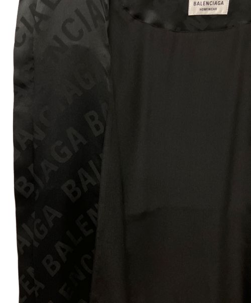 BALENCIAGA（バレンシアガ）BALENCIAGA (バレンシアガ) オールオーバーロゴシルクジャケット ブラック サイズ:34の古着・服飾アイテム