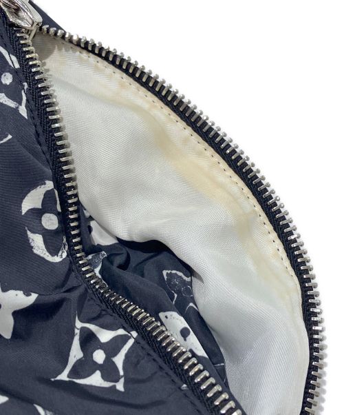 LOUIS VUITTON（ルイ ヴィトン）LOUIS VUITTON (ルイ ヴィトン) ステンシルエフェクト モノグラム ジョギングパンツ ブラック サイズ:34の古着・服飾アイテム