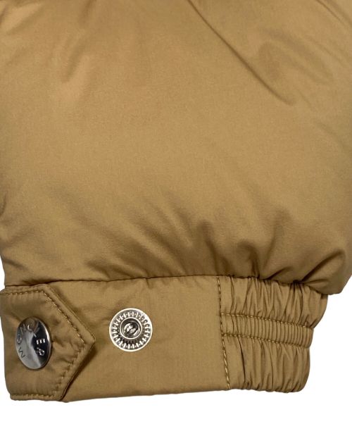 MONCLER（モンクレール）MONCLER (モンクレール) DELAUME/ダウンジャケット カーキ サイズ:1の古着・服飾アイテム