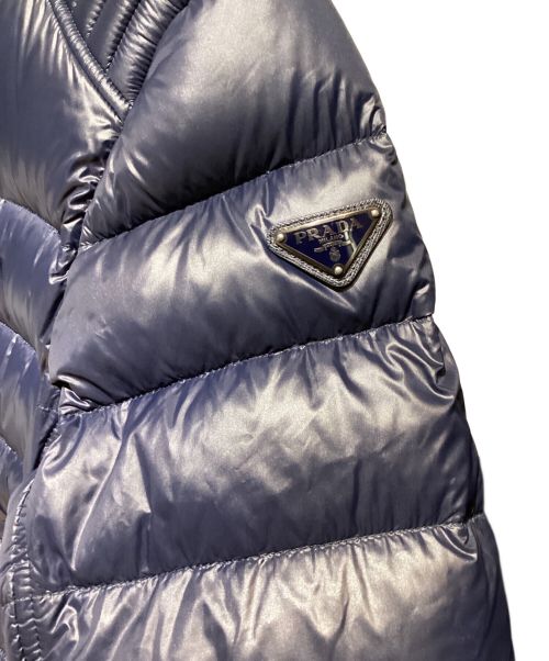 PRADA（プラダ）PRADA (プラダ) Logo Plate Down Jacket（ロゴプレートダウンジャケット） ネイビー サイズ:46の古着・服飾アイテム