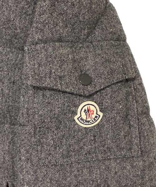 MONCLER（モンクレール）MONCLER (モンクレール) MAYA/ダウンジャケット グレー サイズ:2の古着・服飾アイテム