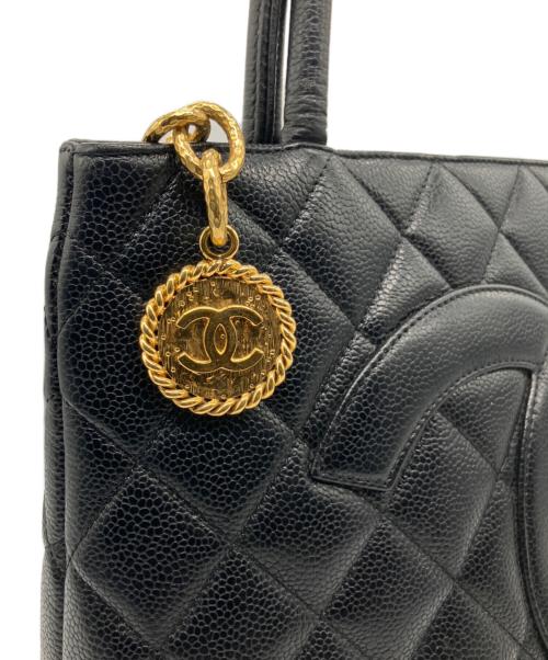 CHANEL（シャネル）CHANEL (シャネル) 復刻トートバッグ/ゴールド金具 ブラックの古着・服飾アイテム