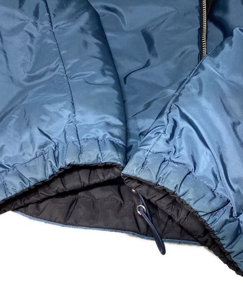 PRADA（プラダ）PRADA (プラダ) Reversible Nylon Padded Jacket（リバーシブルナイロンパデッドジャケット） ブラック×ブルー サイズ:54の古着・服飾アイテム