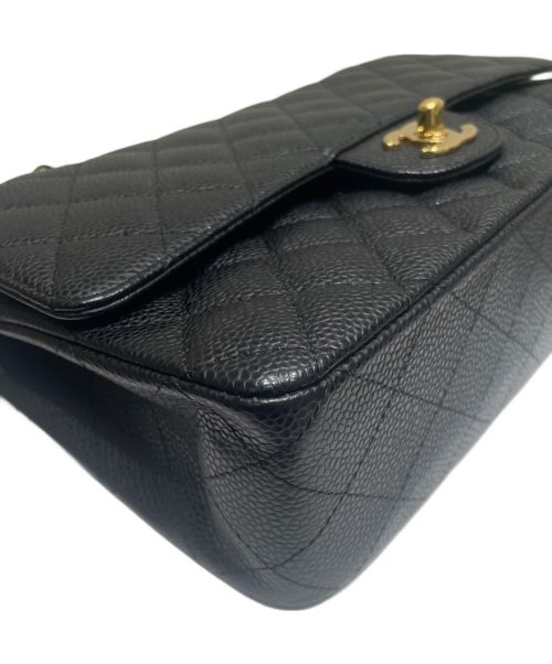 CHANEL（シャネル）CHANEL (シャネル) マトラッセ25 Wフラップチェーンショルダーバッグ ブラック サイズ:25の古着・服飾アイテム