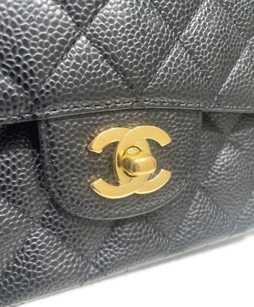 CHANEL（シャネル）CHANEL (シャネル) マトラッセ25 Wフラップチェーンショルダーバッグ ブラック サイズ:25の古着・服飾アイテム