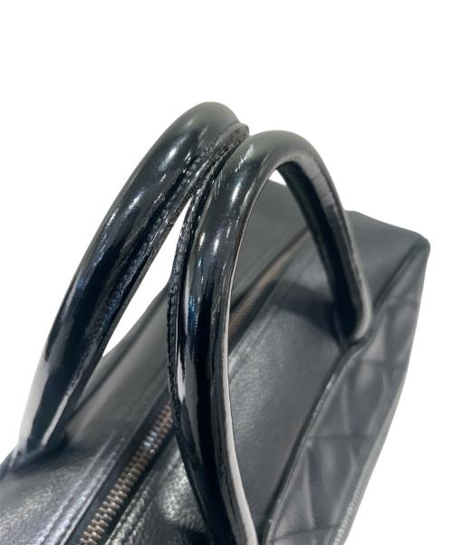 CHANEL（シャネル）CHANEL (シャネル) マトラッセ ボーリングバッグ  ブラックの古着・服飾アイテム