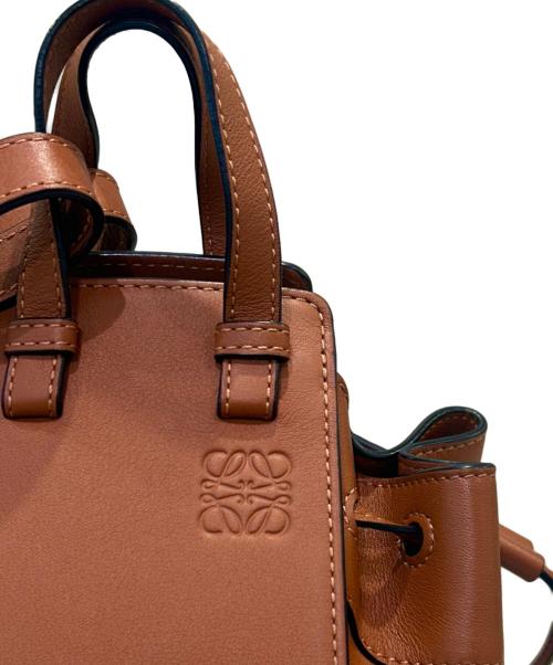 LOEWE（ロエベ）LOEWE (ロエベ) ハンモック ドローストリングバッグ ミニ ブラウン サイズ:ミニの古着・服飾アイテム
