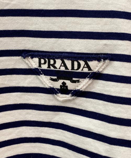 PRADA（プラダ）PRADA (プラダ) ロゴボーダークロップドカットソー ネイビー×ホワイト サイズ:Sの古着・服飾アイテム