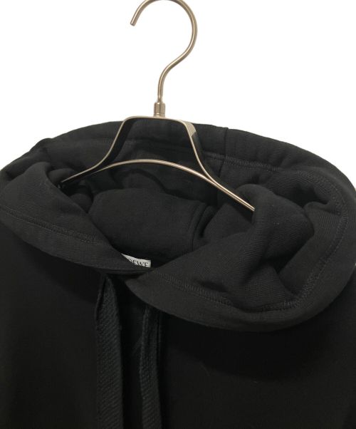 LOEWE（ロエベ）LOEWE (ロエベ) アナグラムネオンロゴパーカー ブラック サイズ:XLの古着・服飾アイテム