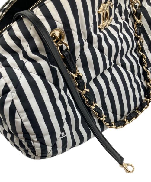 CHANEL（シャネル）CHANEL (シャネル) ボーリングバッグ ホワイト×ブラックの古着・服飾アイテム