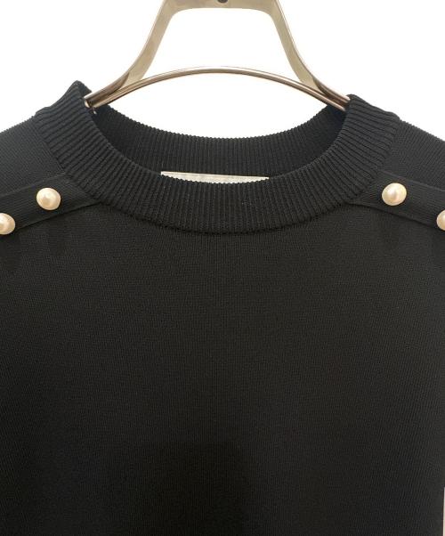 BORDERS at BALCONY（ボーダーズアットバルコニー）BORDERS at BALCONY (ボーダーズアットバルコニー) フェイクパールニット ブラック サイズ:36の古着・服飾アイテム