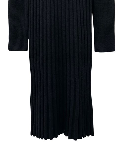 CHANEL（シャネル）CHANEL (シャネル) カメリア ブローチ ニット ワンピース ブラック サイズ:34の古着・服飾アイテム