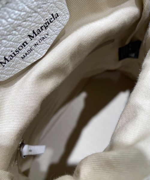 Maison Margiela（メゾンマルジェラ）Maison Margiela (メゾンマルジェラ) 5ACミニショルダーバッグ ホワイト サイズ:ミニ 未使用品の古着・服飾アイテム