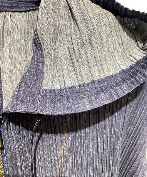 PLEATS PLEASE（プリーツプリーズ）PLEATS PLEASE (プリーツプリーズ) プリーツジップパーカー ブルー サイズ:3の古着・服飾アイテム