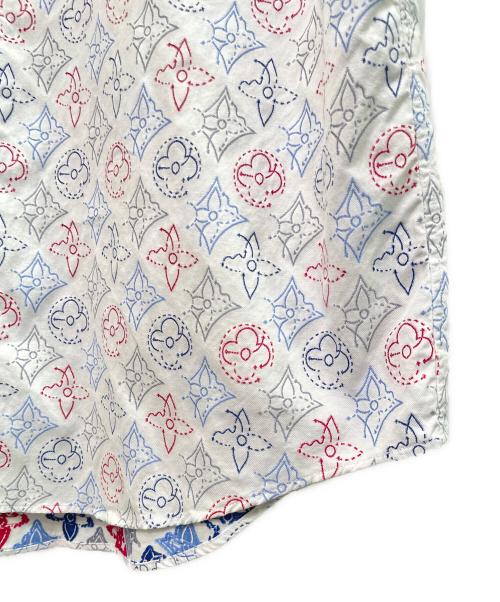 LOUIS VUITTON（ルイ ヴィトン）LOUIS VUITTON (ルイ ヴィトン) モノグラムシグネチャーシャツ ホワイト サイズ:XLの古着・服飾アイテム