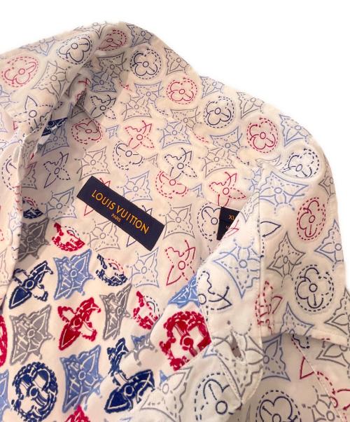LOUIS VUITTON（ルイ ヴィトン）LOUIS VUITTON (ルイ ヴィトン) モノグラムシグネチャーシャツ ホワイト サイズ:XLの古着・服飾アイテム