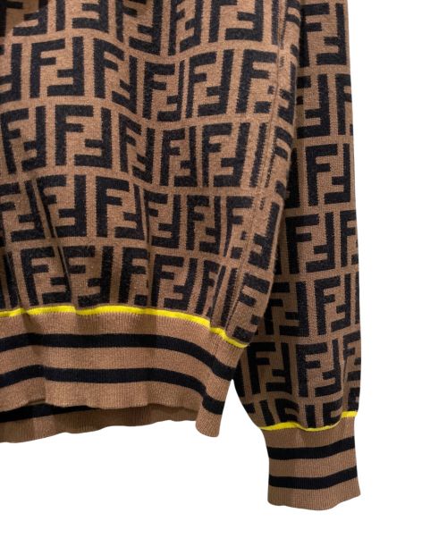 FENDI（フェンディ）FENDI (フェンディ) ズッカ柄タートルネックニット ブラウン サイズ:46の古着・服飾アイテム