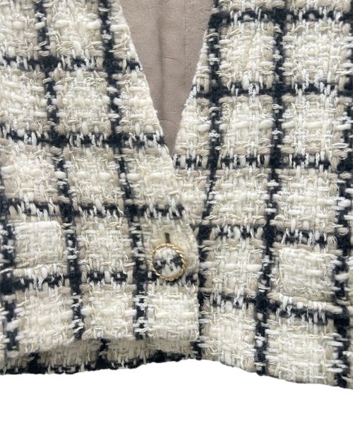 CHANEL（シャネル）CHANEL (シャネル) ココボタン ウール アクリル チェック ノーカラージャケット ベージュ×ブラック サイズ:40の古着・服飾アイテム
