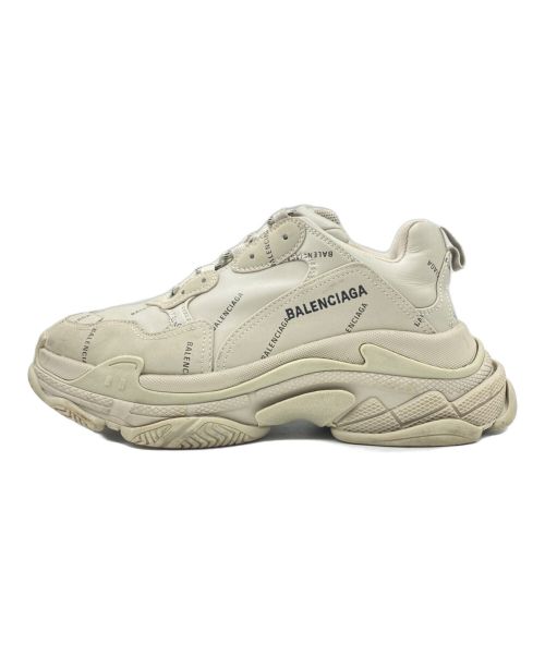 BALENCIAGA（バレンシアガ）BALENCIAGA (バレンシアガ) TRIPLE S ベージュ サイズ:42の古着・服飾アイテム