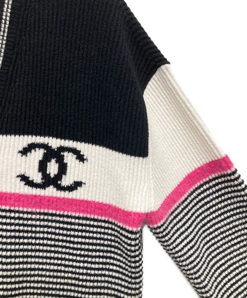 CHANEL（シャネル）CHANEL (シャネル) P73 ココマークボーダー アルパカウール ニットカーディガン ホワイト×ブラック サイズ:34の古着・服飾アイテム