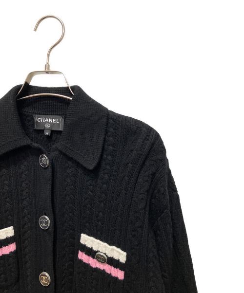 CHANEL（シャネル）CHANEL (シャネル) P74 ココマーク ケーブル カシミヤニット カーディガン ブラック×ピンク サイズ:34の古着・服飾アイテム