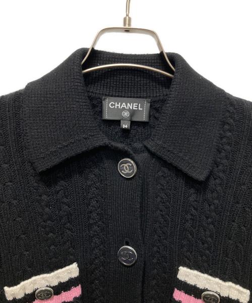 CHANEL（シャネル）CHANEL (シャネル) P74 ココマーク ケーブル カシミヤニット カーディガン ブラック×ピンク サイズ:34の古着・服飾アイテム
