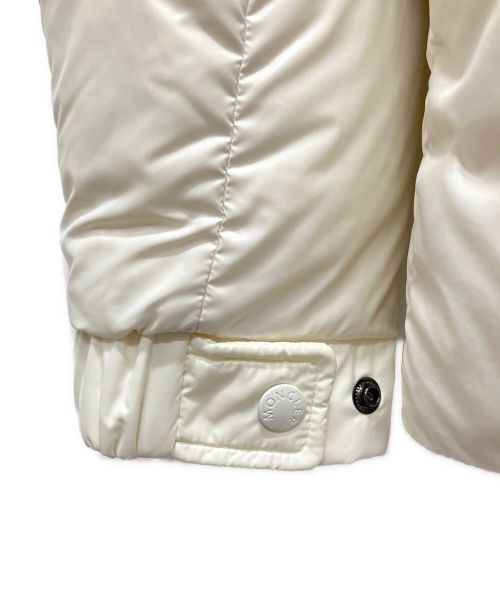 MONCLER（モンクレール）MONCLER (モンクレール) VION/カスタムダウンジャケット ホワイト サイズ:2の古着・服飾アイテム