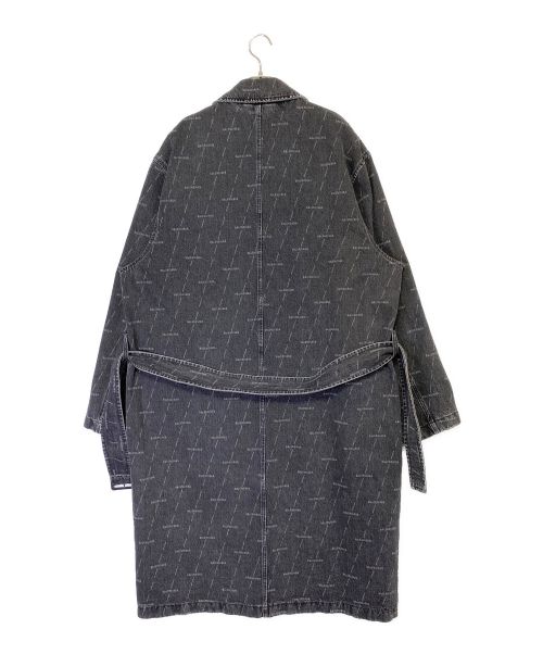 BALENCIAGA（バレンシアガ）BALENCIAGA (バレンシアガ) オールオーバーロゴデニムコート ブラック サイズ:44の古着・服飾アイテム